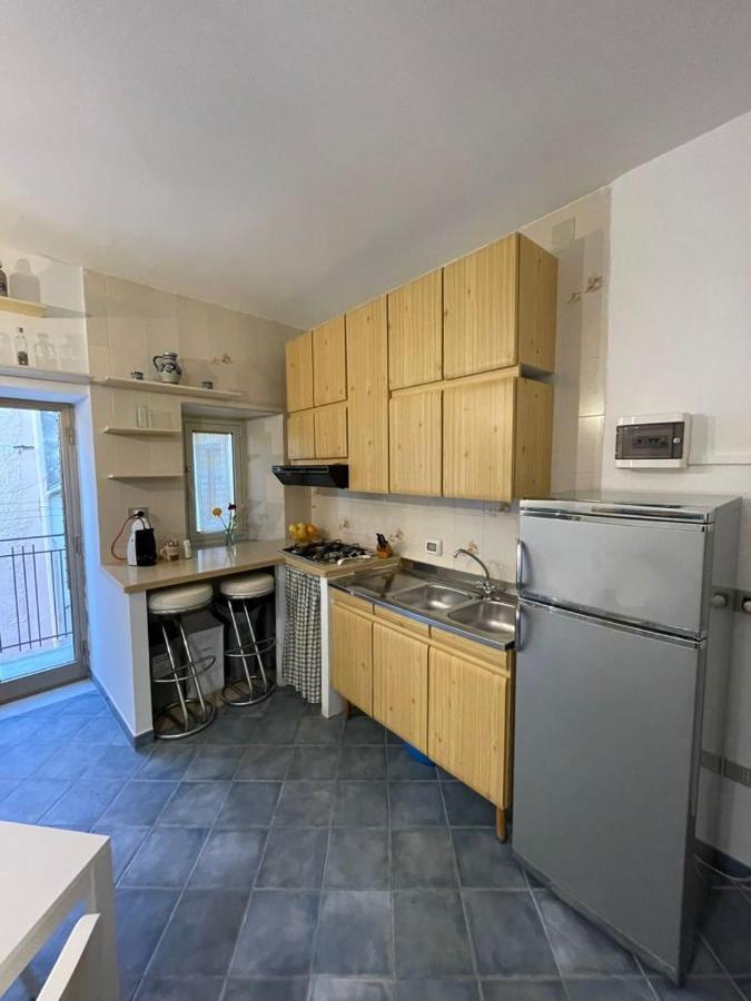 Al Cortile Apartment เชฟาลู ภายนอก รูปภาพ